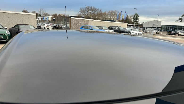 MINI Hatchback 1.5 Cooper Classic 5dr Auto Petrol Hatchback